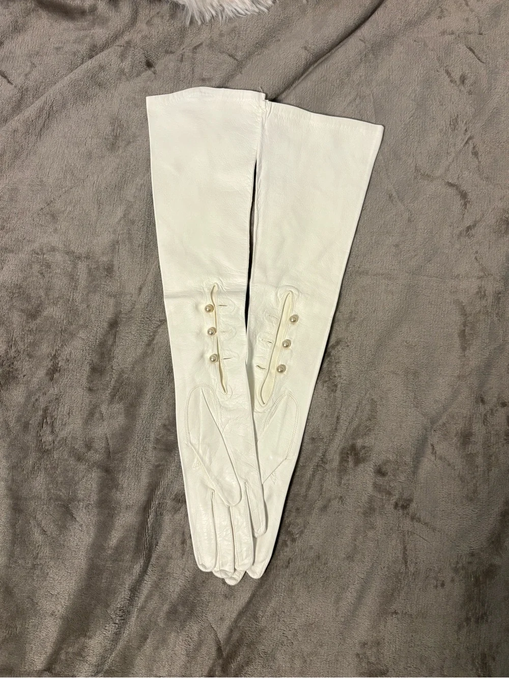Vintage Italian Leather Children’s Opera Elbow Length Gloves MotherPearl Buttons